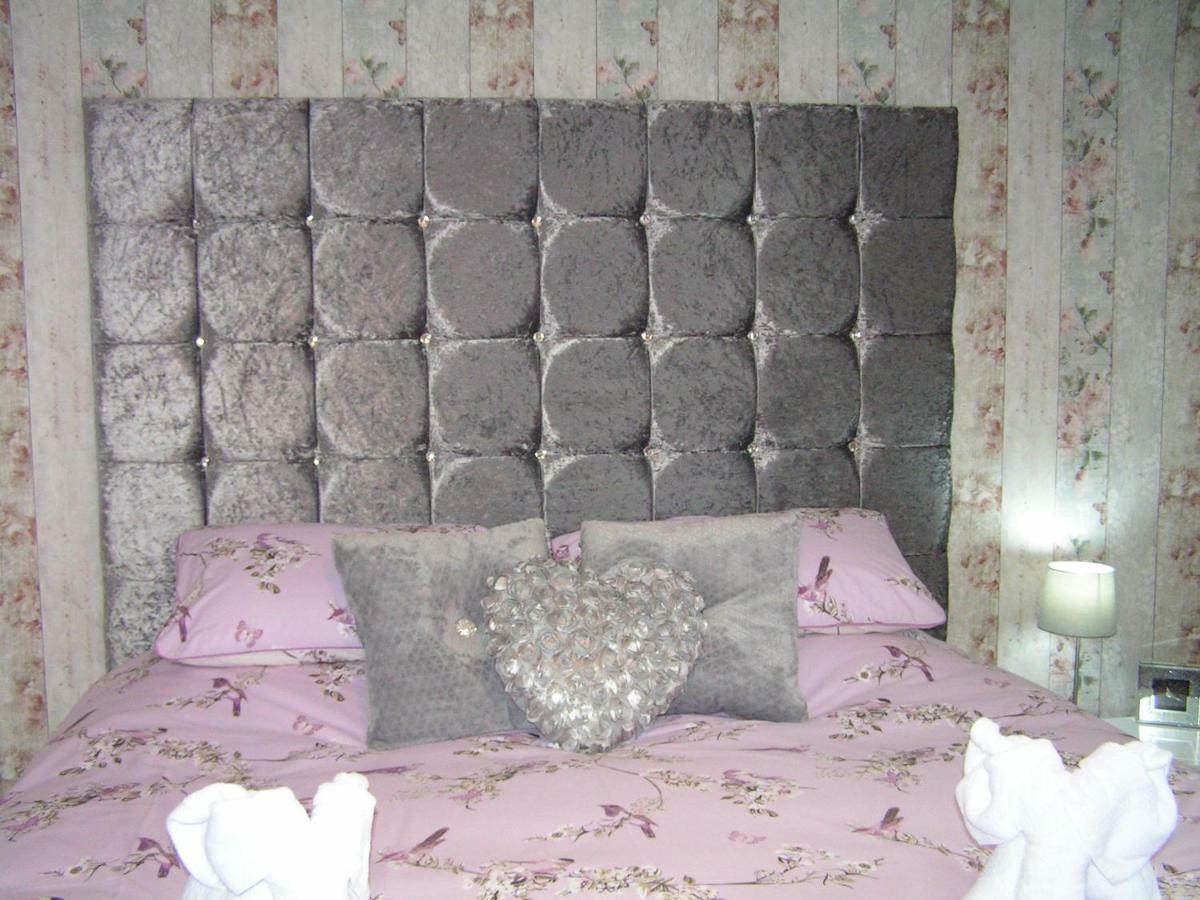 Devon Guest House Blackpool Exterior photo