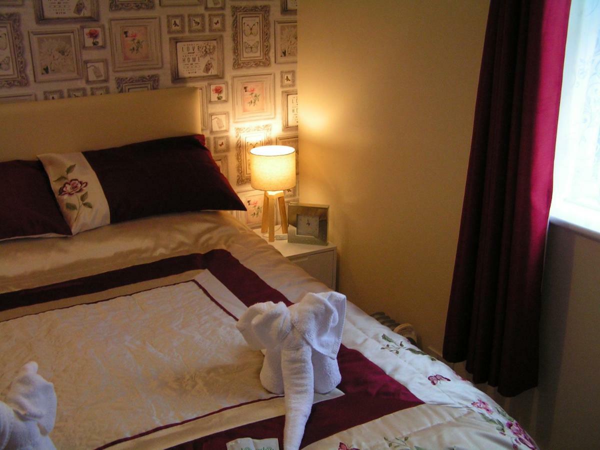 Devon Guest House Blackpool Exterior photo